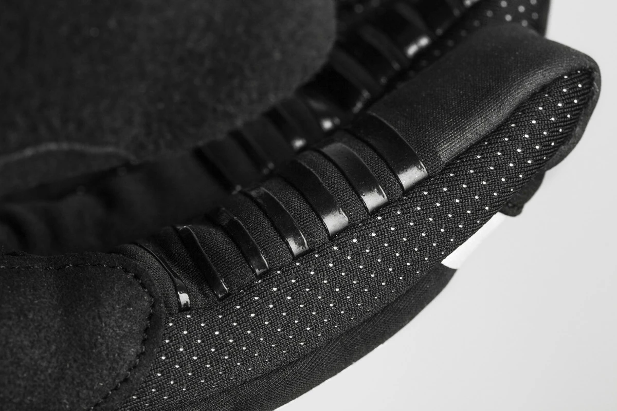 Gants De Vélo Craft Shield Glove Hiver Noir – Image 3